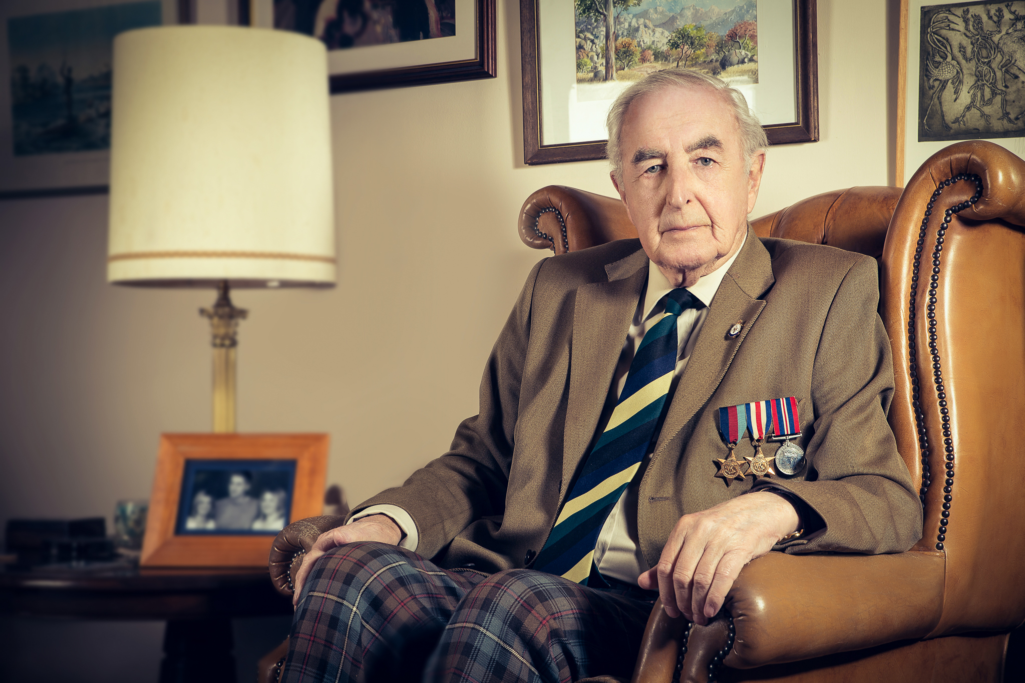Portrait of Thomas Gibb, Scottish WW2 veteran, photographed in Grangemouth by Pavel Tamm